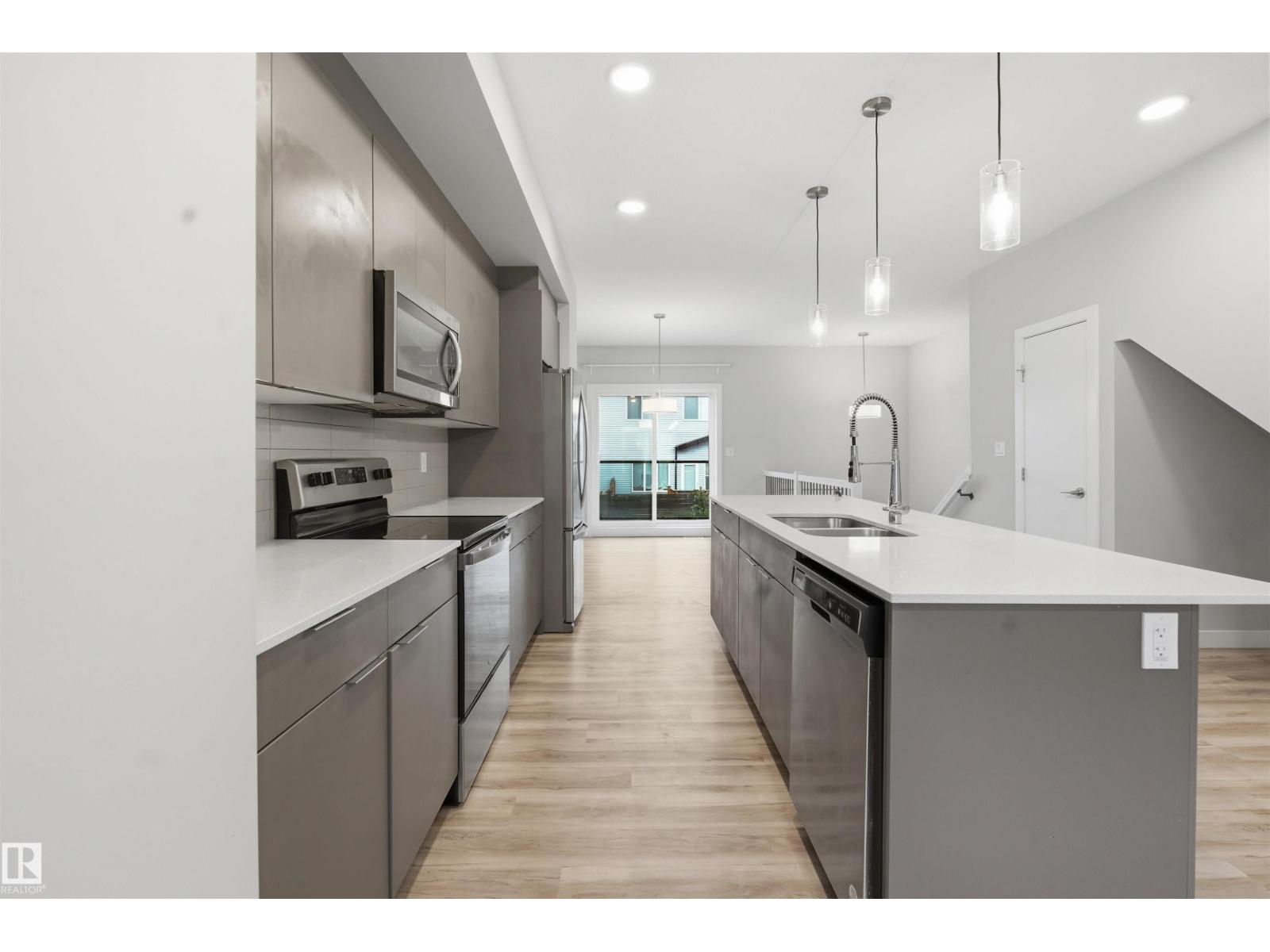#40 1729 KEENE CR SW - 9