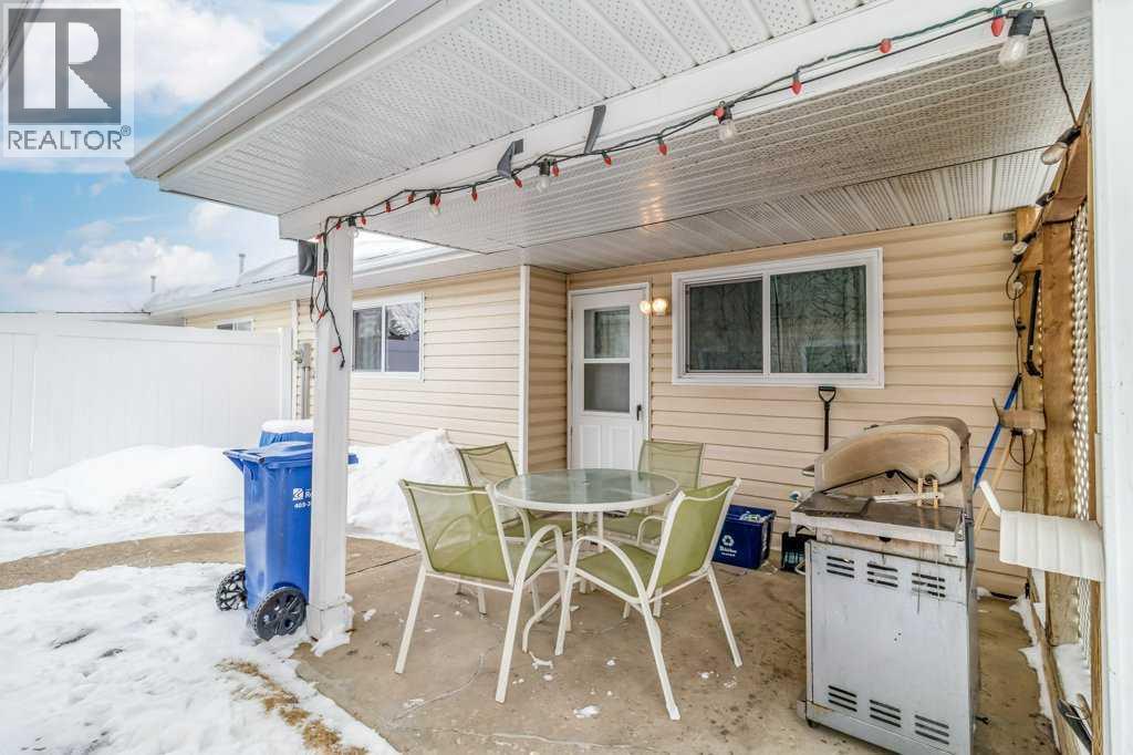 27 Ellis Street, Red Deer