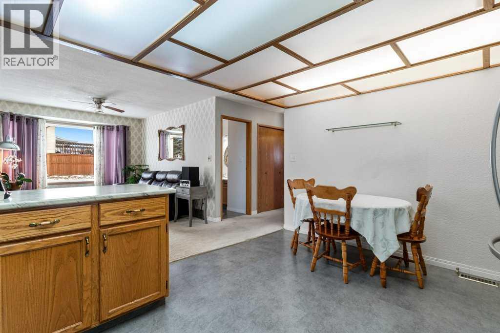 27 Ellis Street, Red Deer