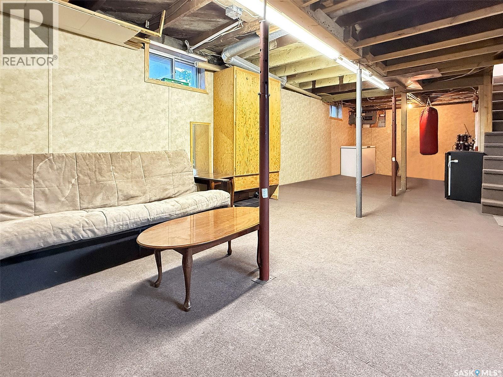 Single Family House for Sale in  th AVENUE NE Swift Current 