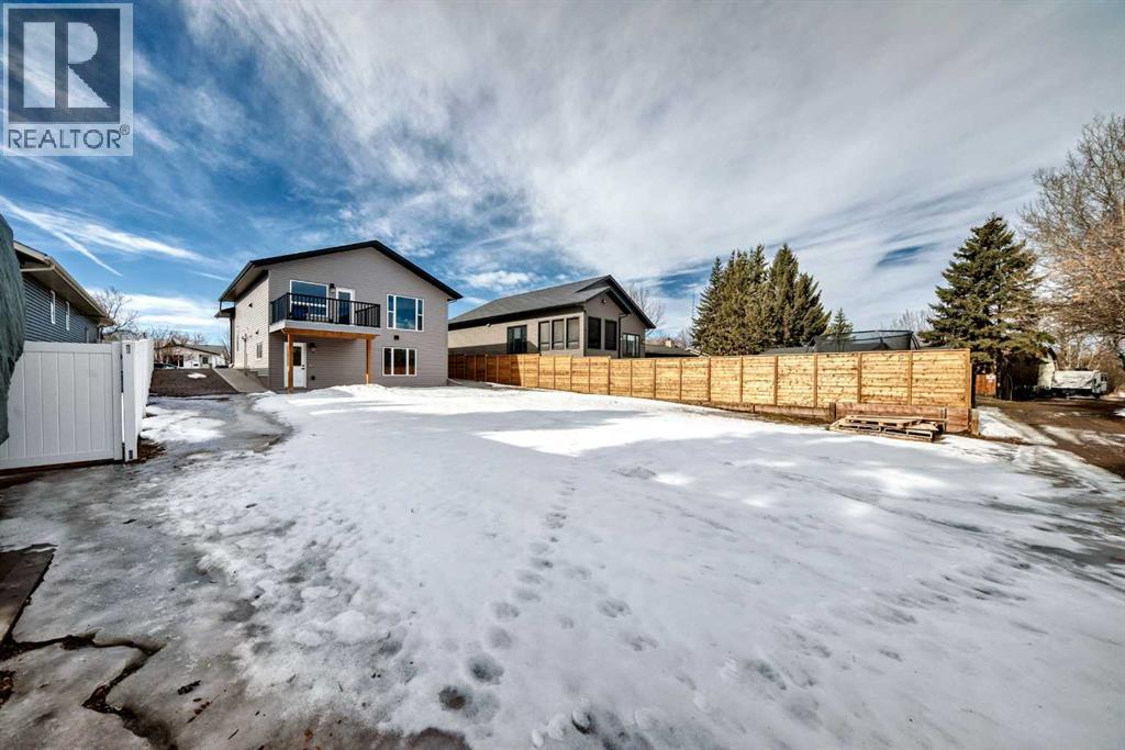 5032 59 Street, Innisfail