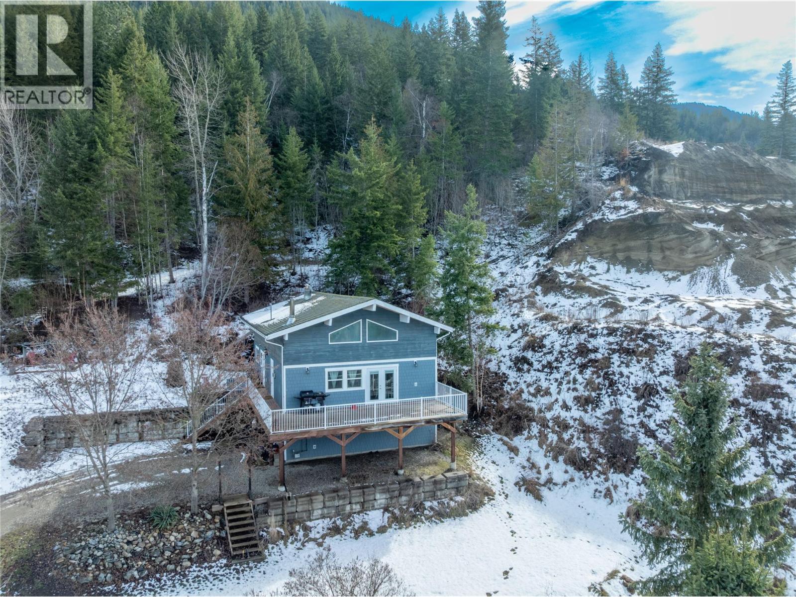 1348 Vella Road, Tappen