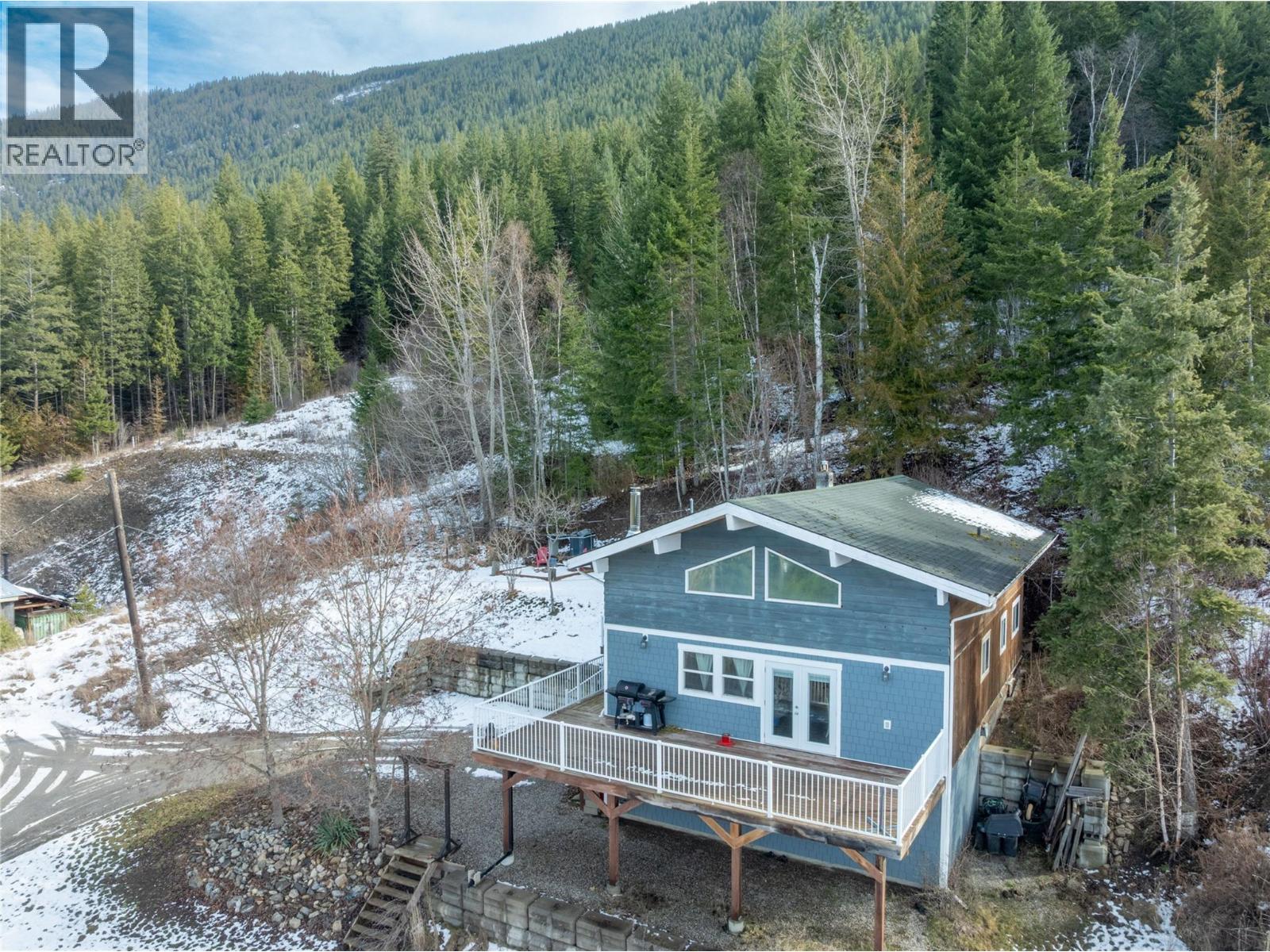 1348 Vella Road, Tappen