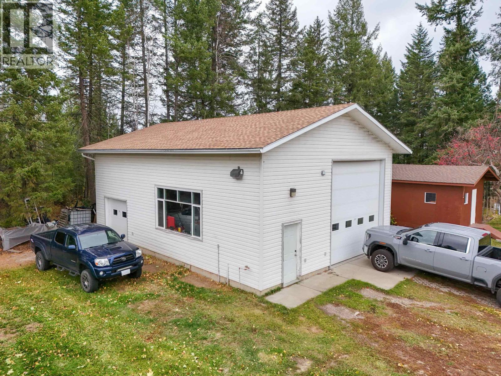 3050 BELCARRA Road - photo 2