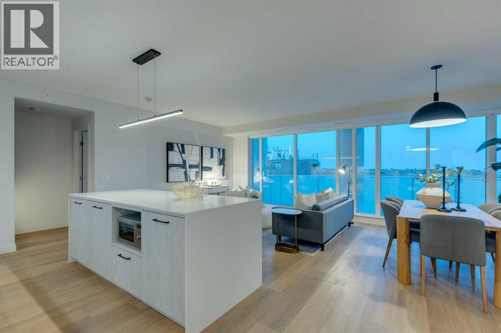 Single Family House for Sale in   Gladstone Road NW Hillhurst Calgary 