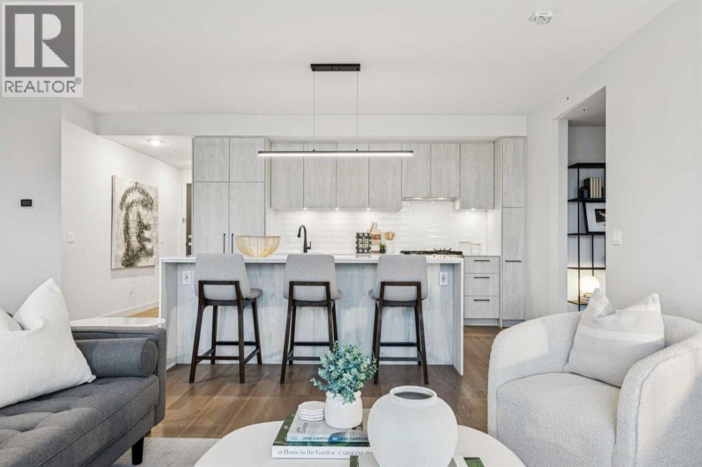 Single Family House for Sale in   Gladstone Road NW Hillhurst Calgary 