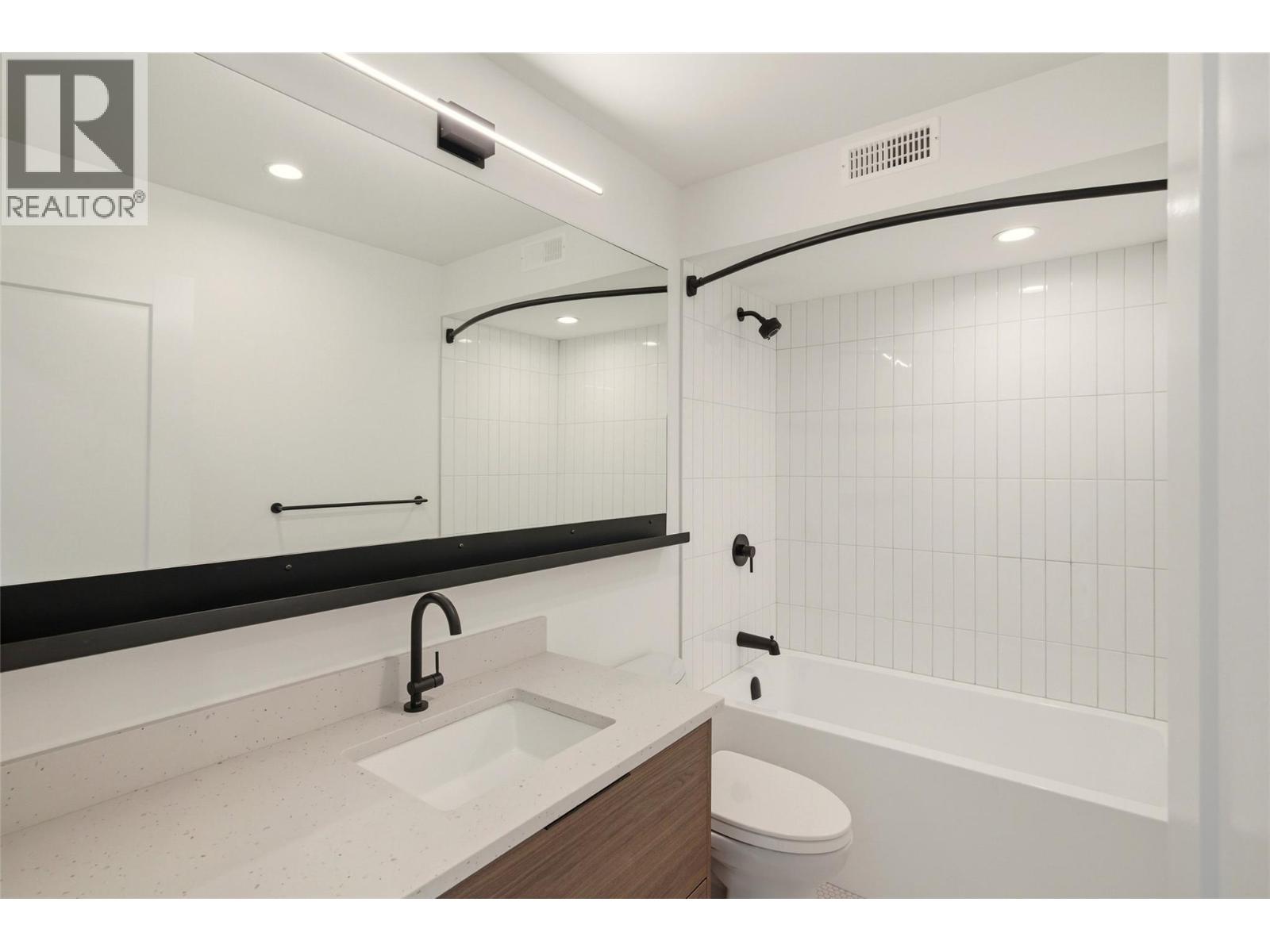 3170 Landry Crescent, Summerland