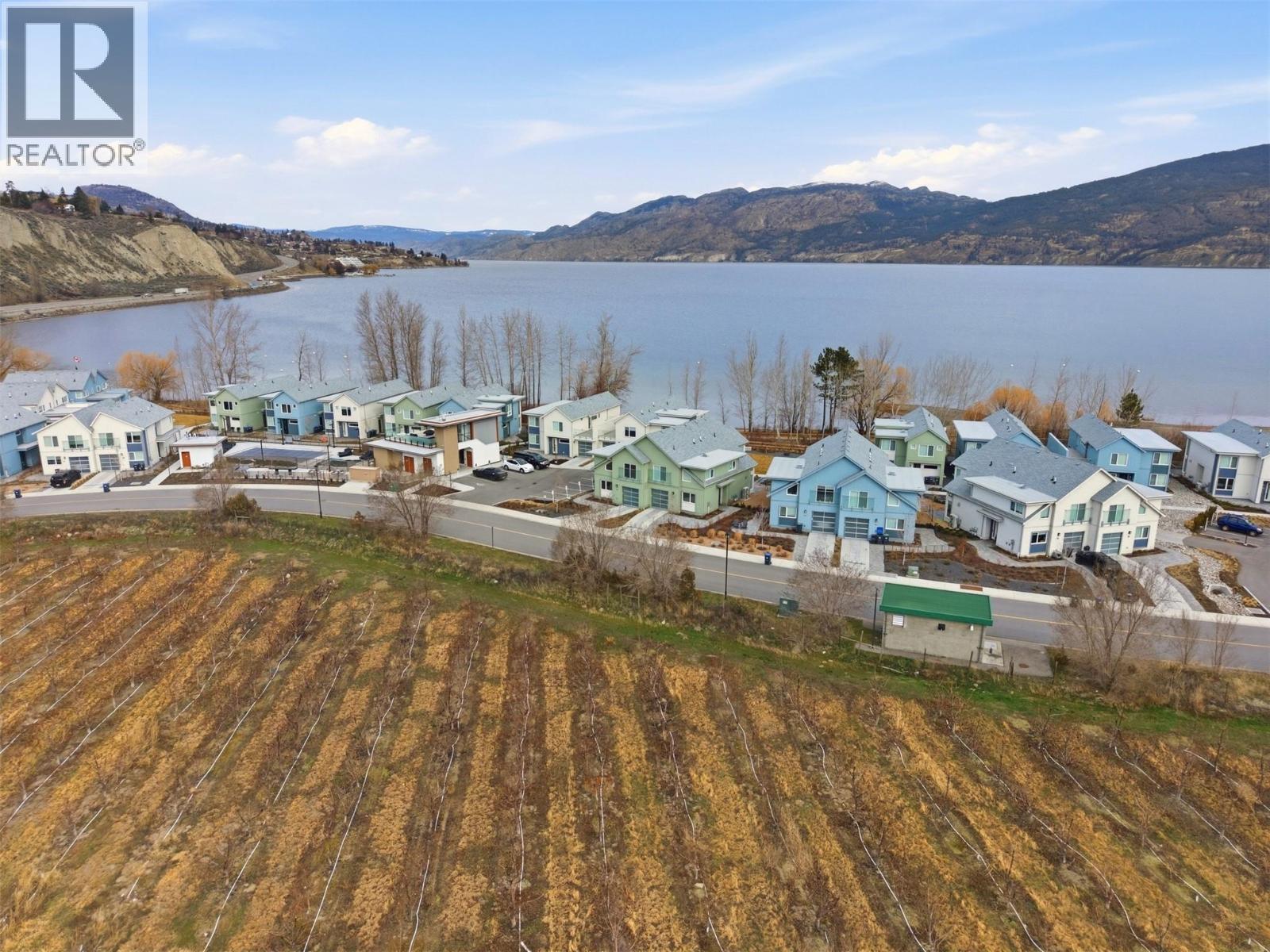 3170 Landry Crescent, Summerland