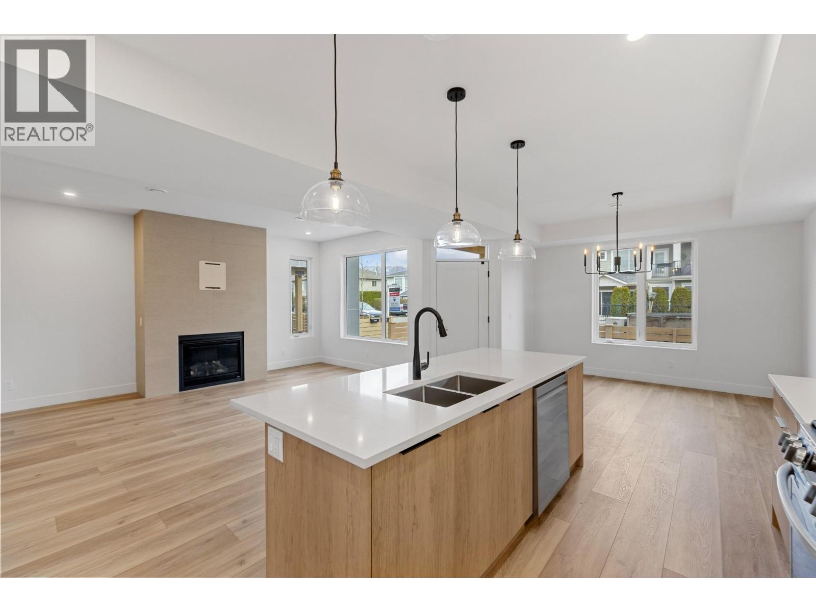  763 Patterson Avenue, Kelowna