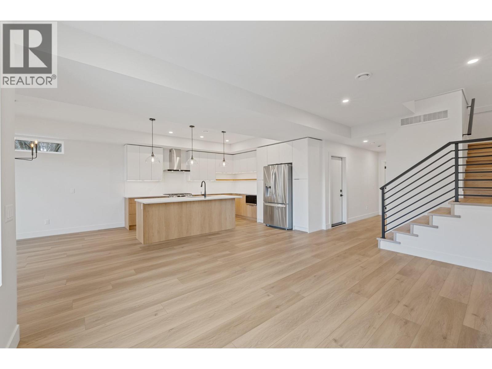  763 Patterson Avenue, Kelowna