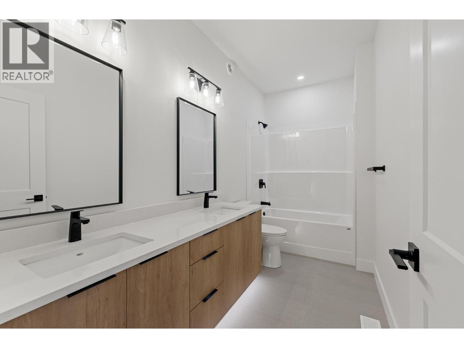  763 Patterson Avenue, Kelowna