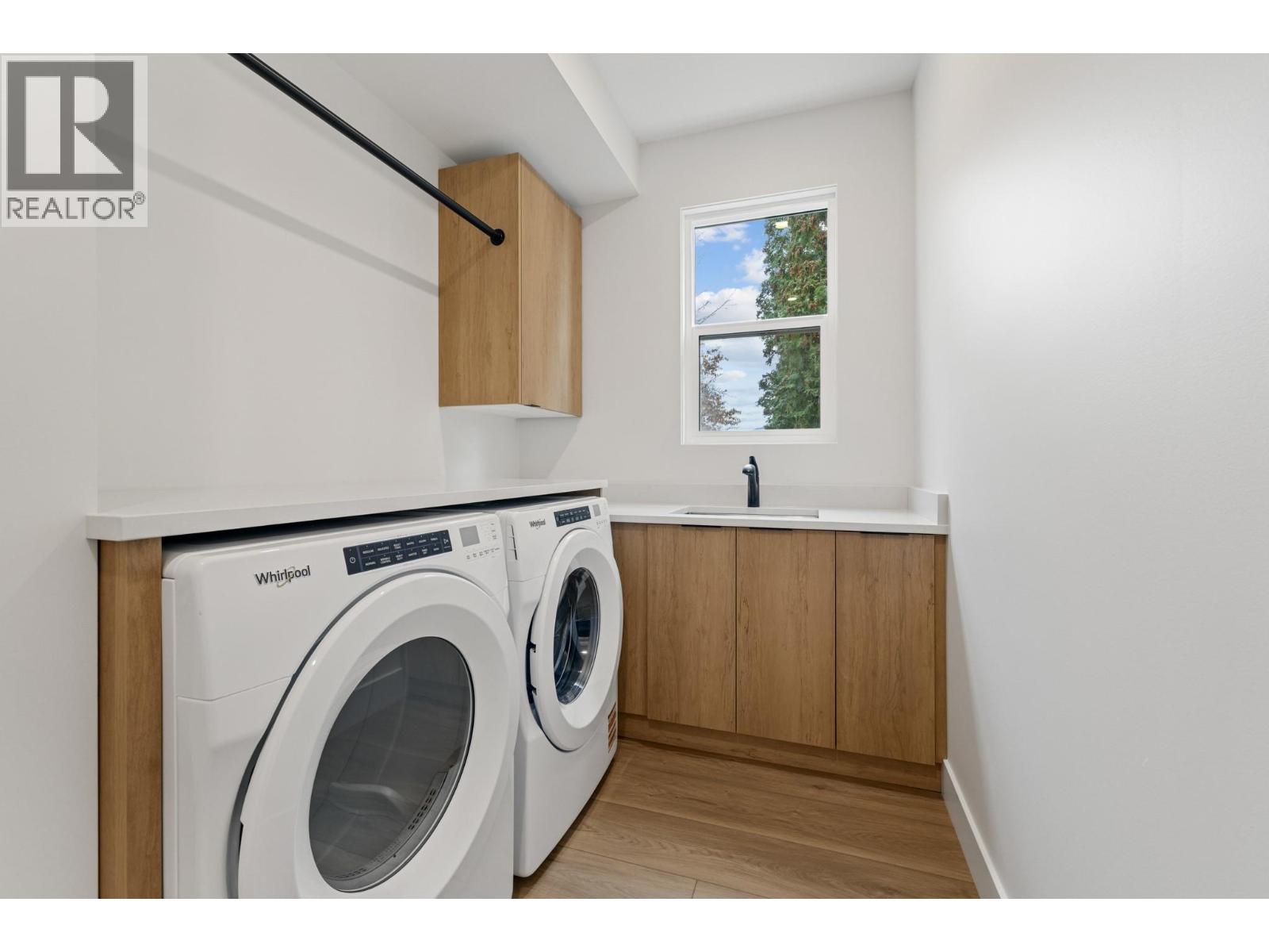  763 Patterson Avenue, Kelowna