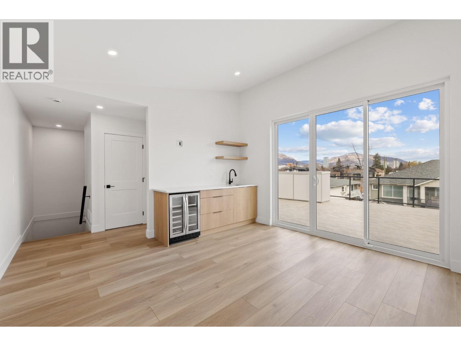  763 Patterson Avenue, Kelowna