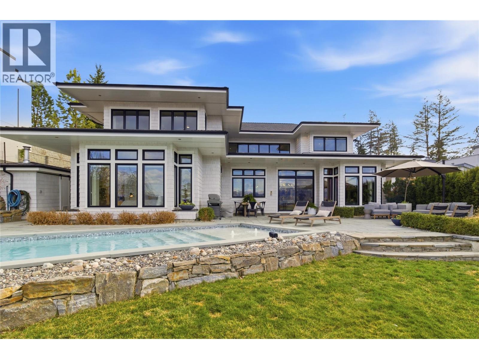  347 Braeloch Road North, Kelowna