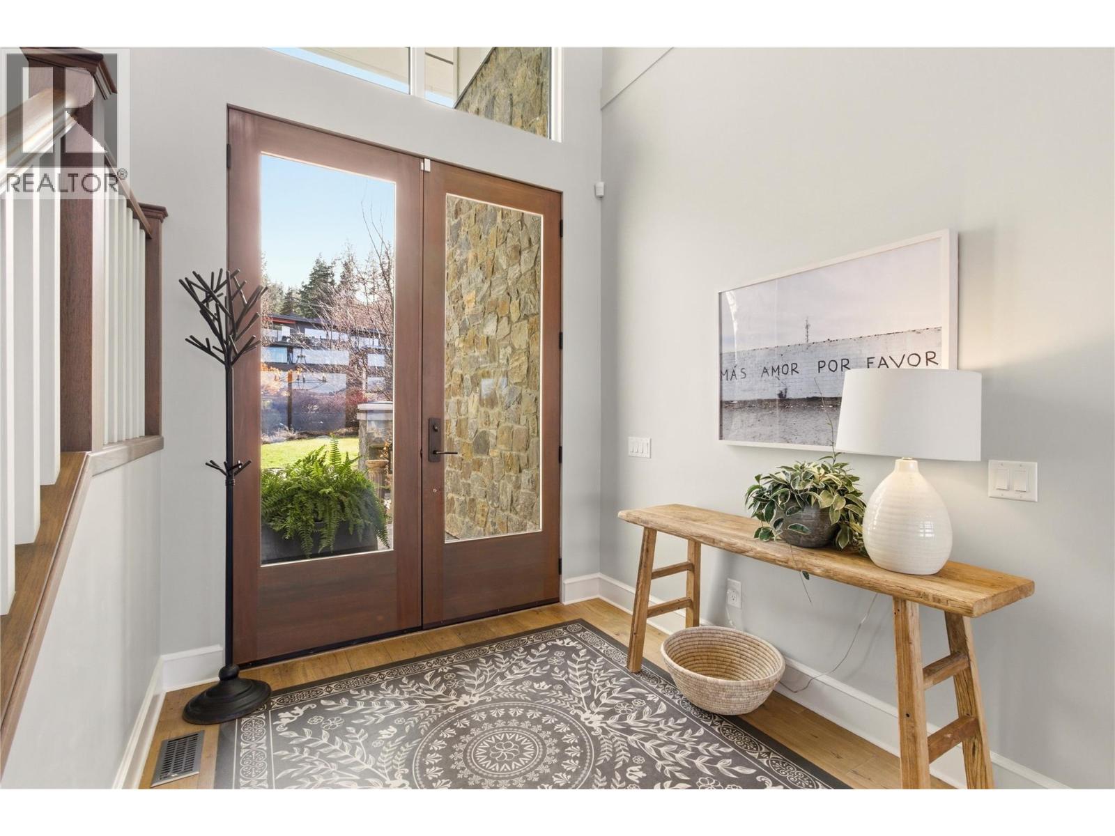  347 Braeloch Road North, Kelowna