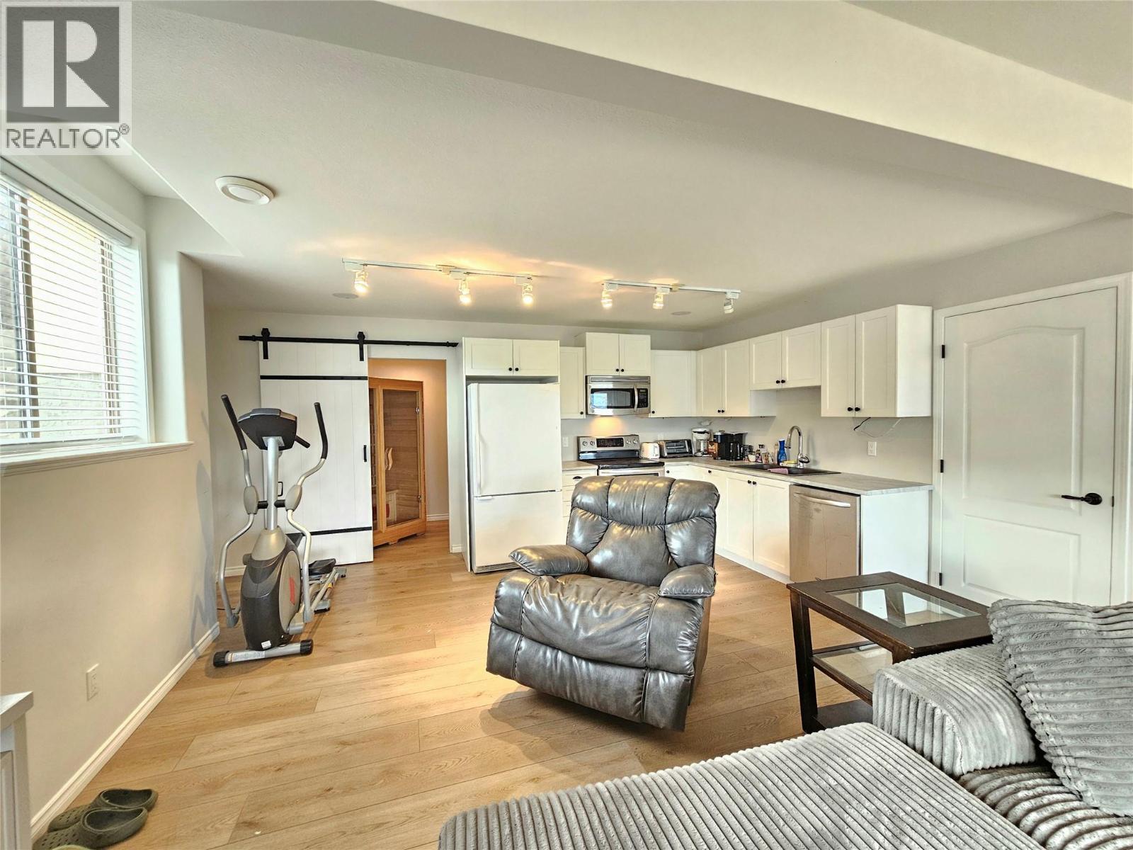 3617 Gala View Drive, West Kelowna