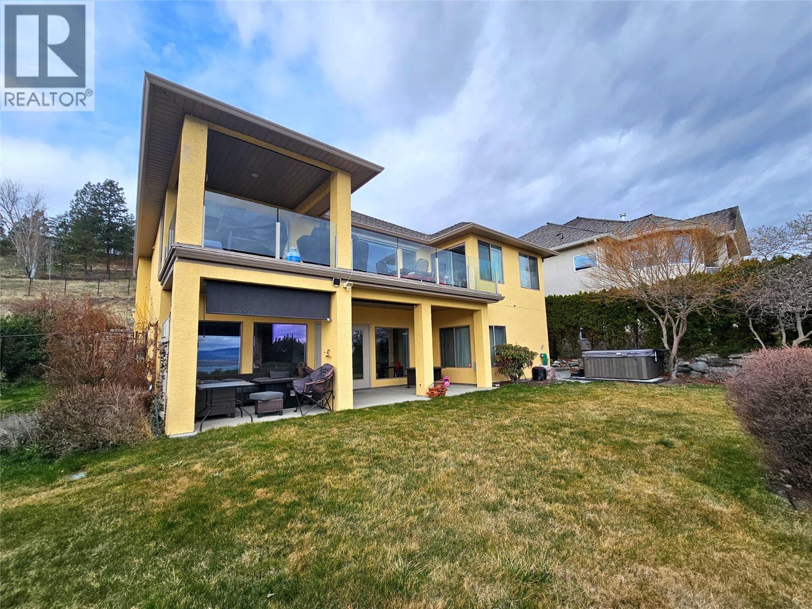 3617 Gala View Drive, West Kelowna