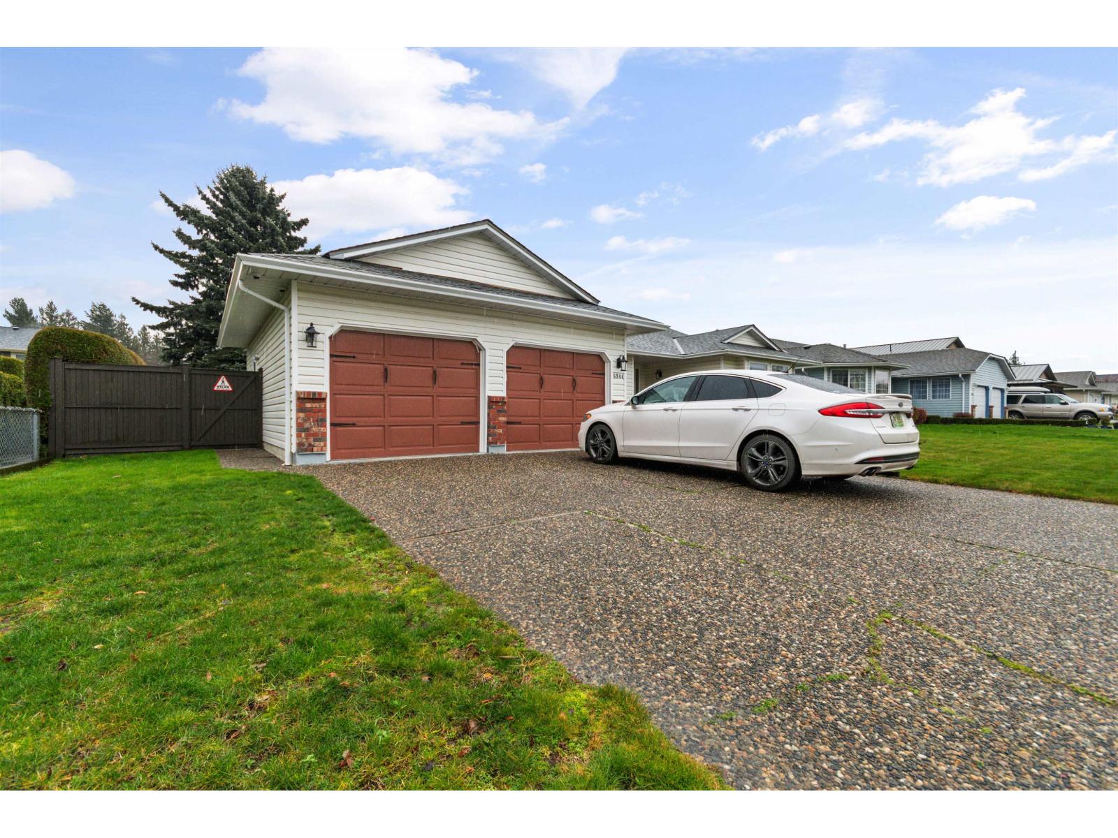 6944 COACH LAMP DRIVE, Sardis West Vedder, Chilliwack