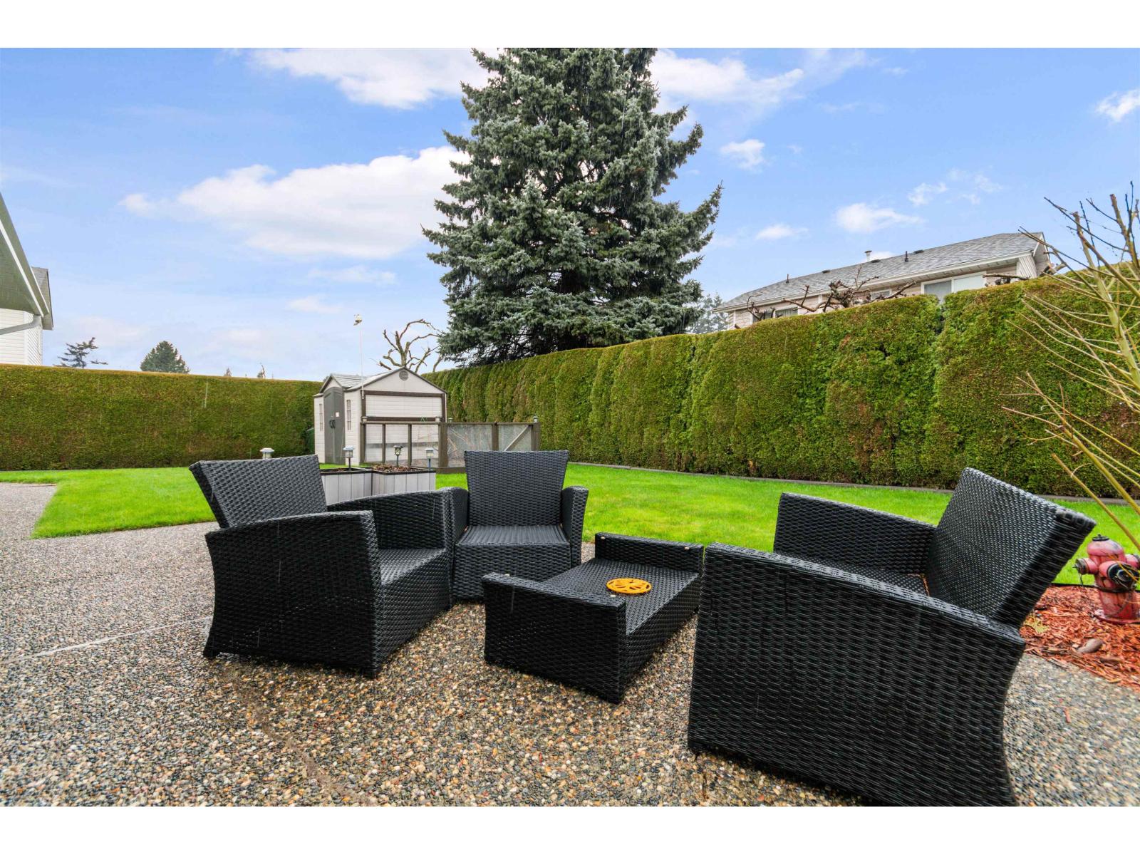 6944 COACH LAMP DRIVE, Sardis West Vedder, Chilliwack