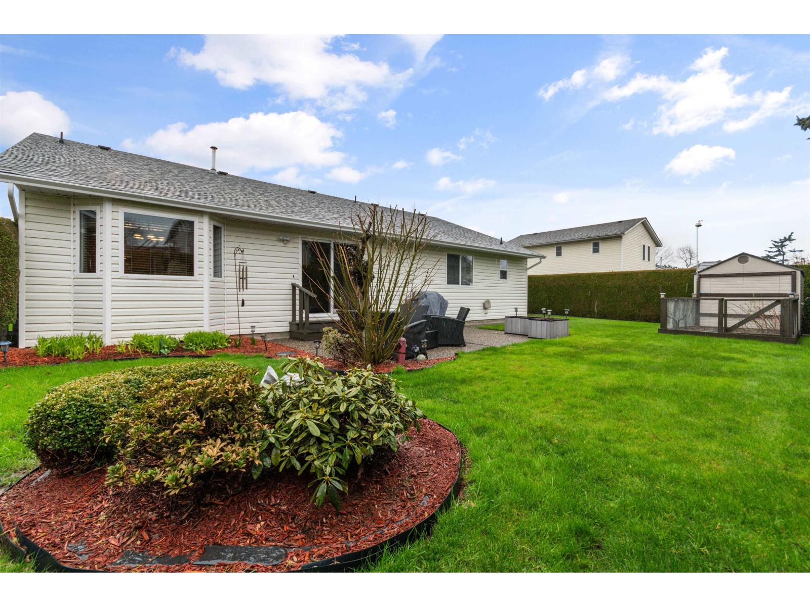 6944 COACH LAMP DRIVE, Sardis West Vedder, Chilliwack