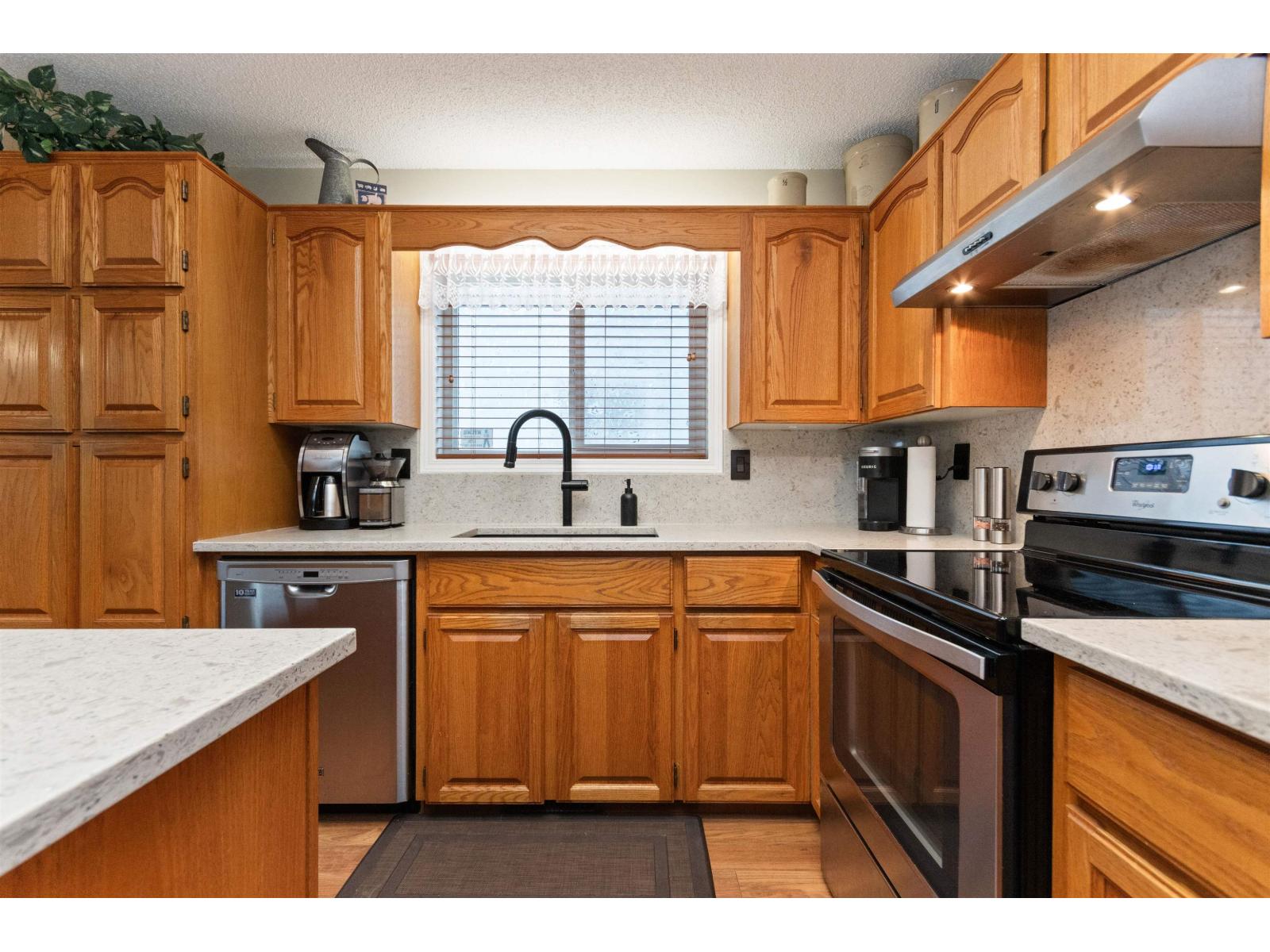 6944 COACH LAMP DRIVE, Sardis West Vedder, Chilliwack