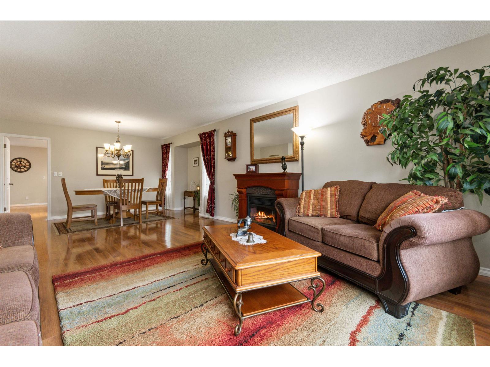 6944 COACH LAMP DRIVE, Sardis West Vedder, Chilliwack