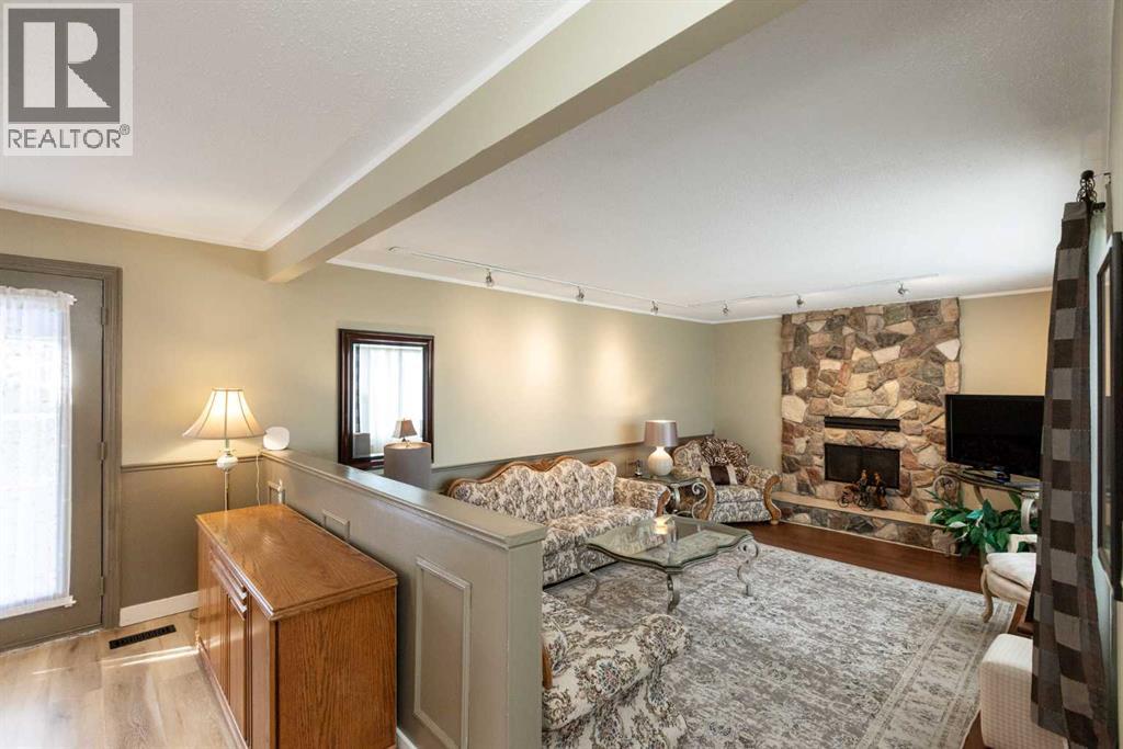 5015 35 Street, Innisfail