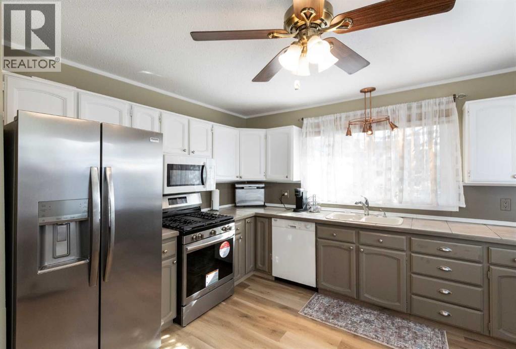 5015 35 Street, Innisfail