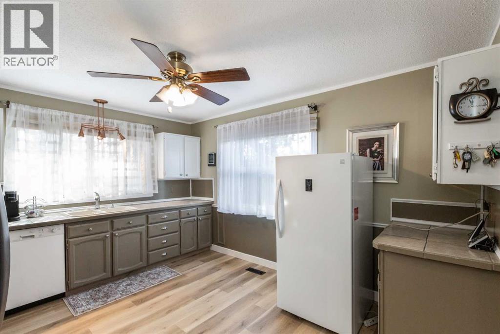 5015 35 Street, Innisfail