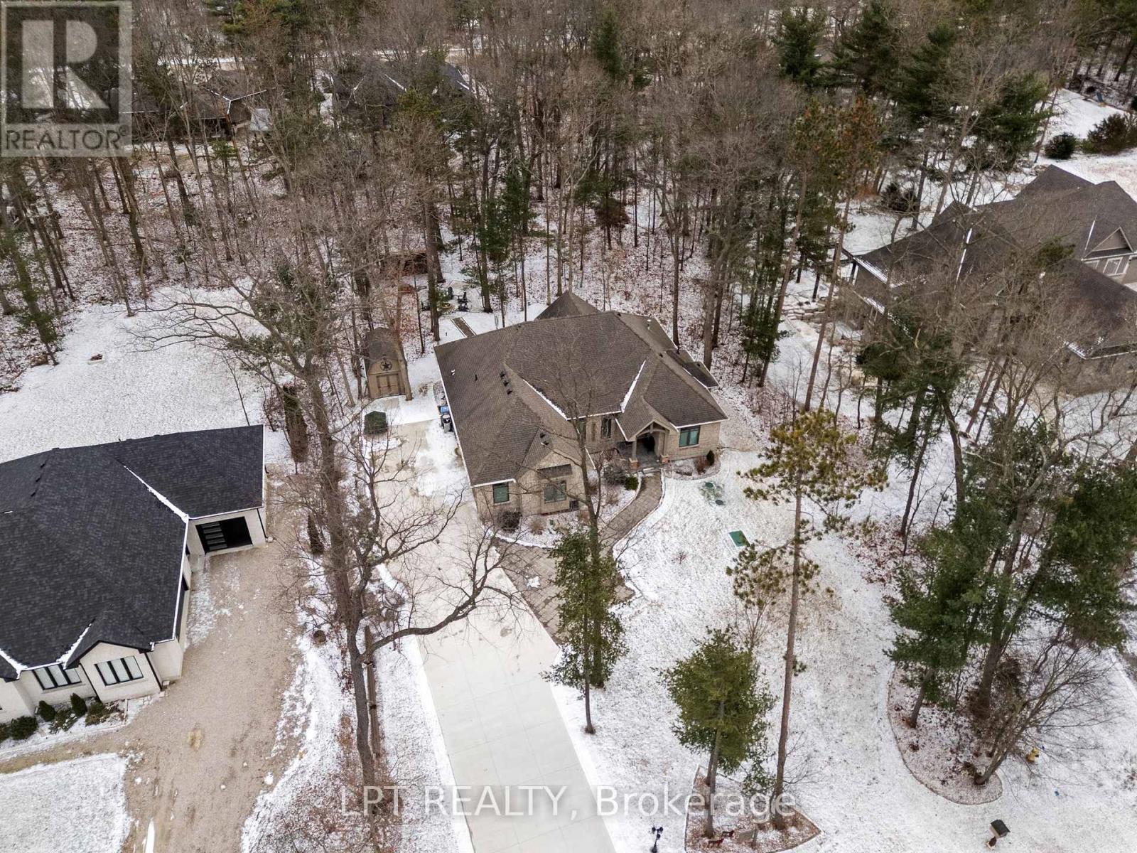 What a quiet private property in the woods!