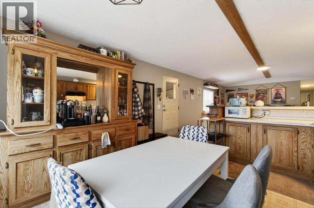  6850 53 Street Northeast, Salmon Arm