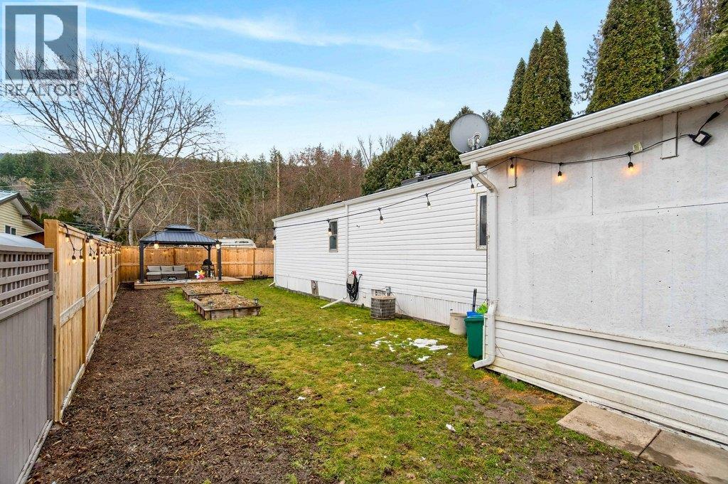  6850 53 Street Northeast, Salmon Arm