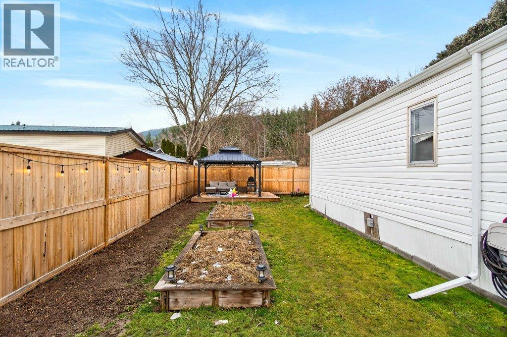 6850 53 Street NE - 23