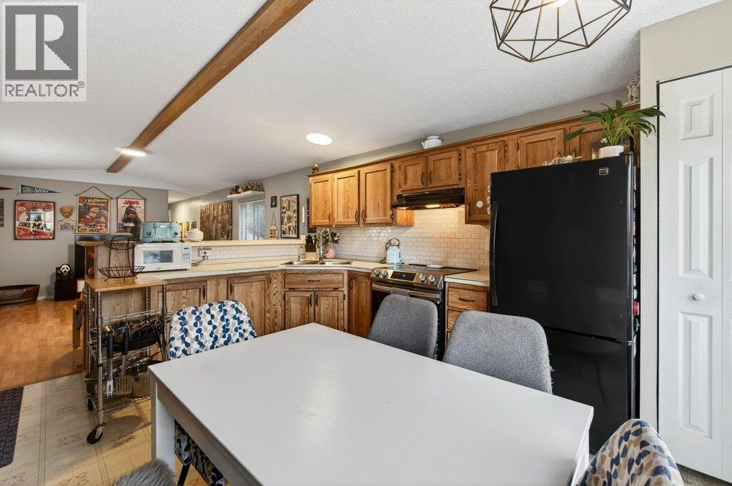 6850 53 Street NE - 7