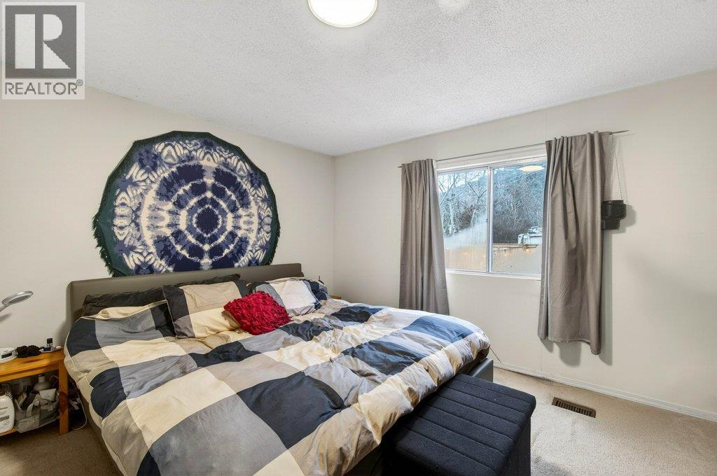  6850 53 Street Northeast, Salmon Arm