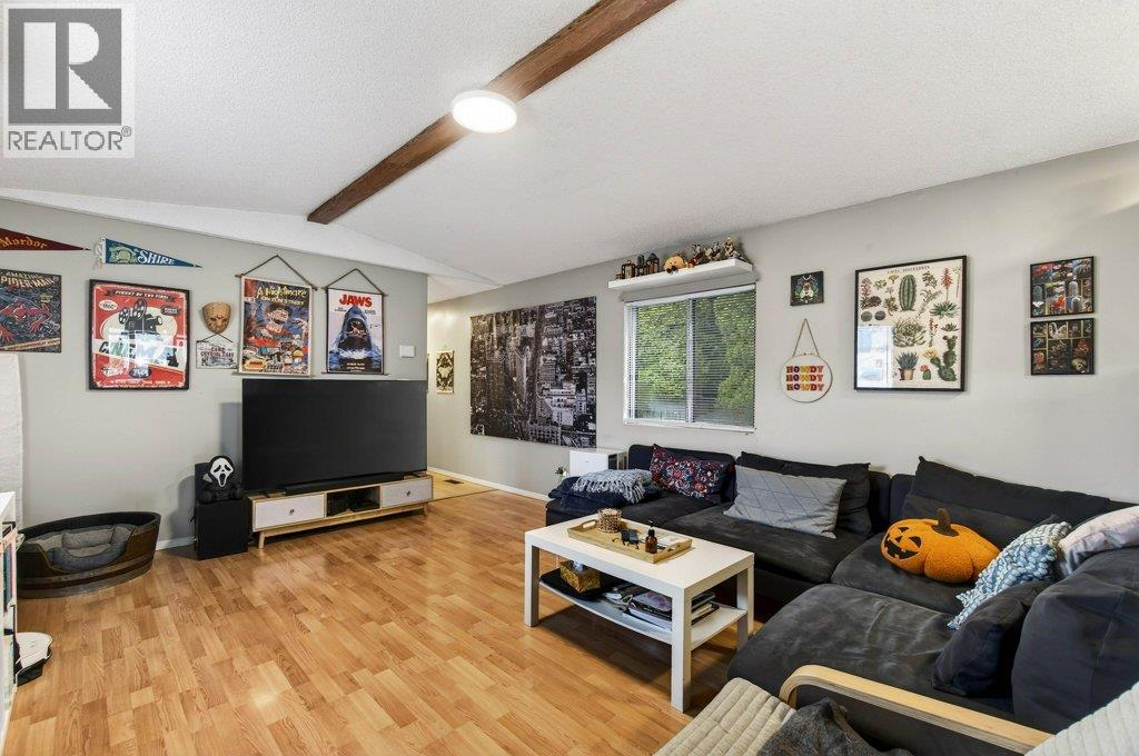  6850 53 Street Northeast, Salmon Arm