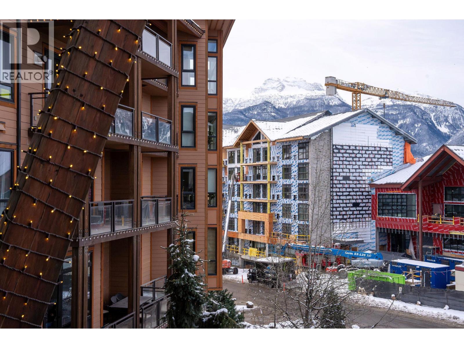 1317 2950 Camozzi Road, Revelstoke