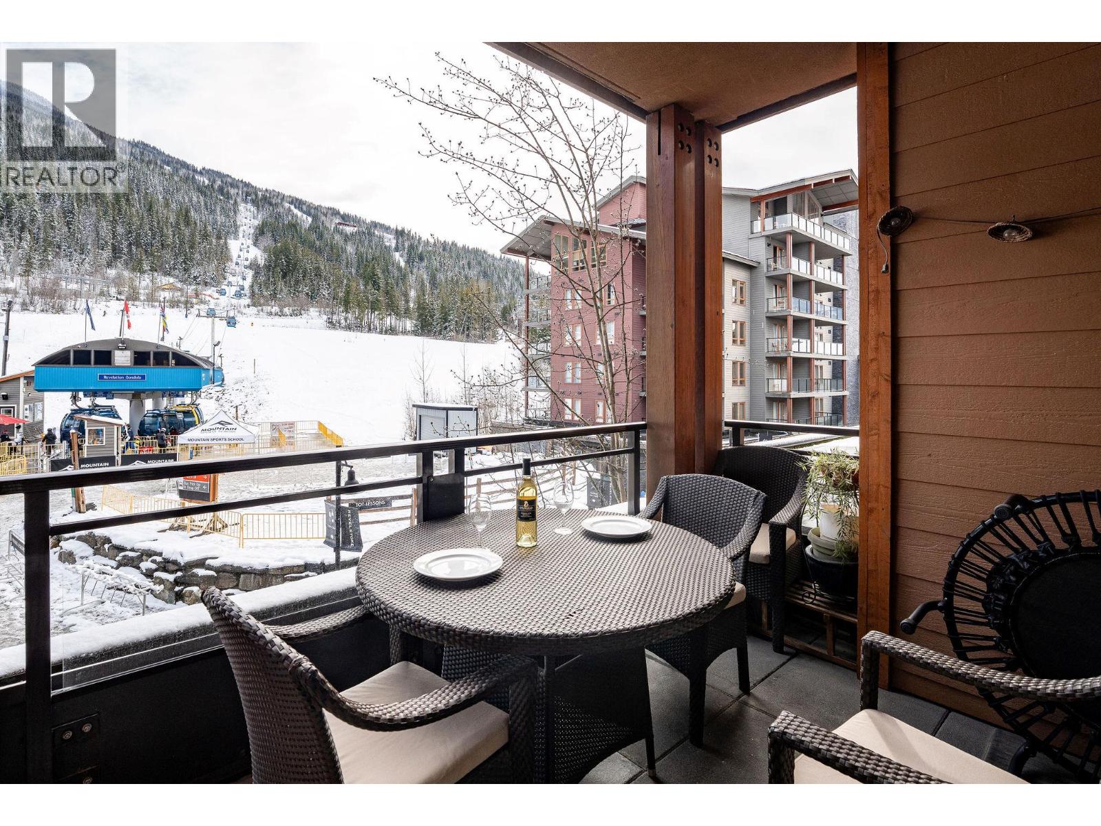 1317 2950 Camozzi Road, Revelstoke