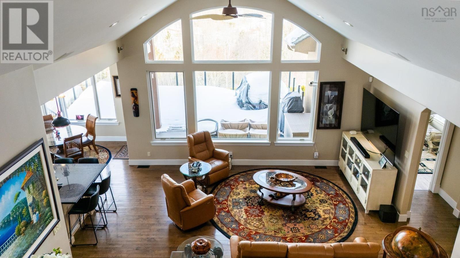 Property 10 of 49 of 31 Falcon Drive