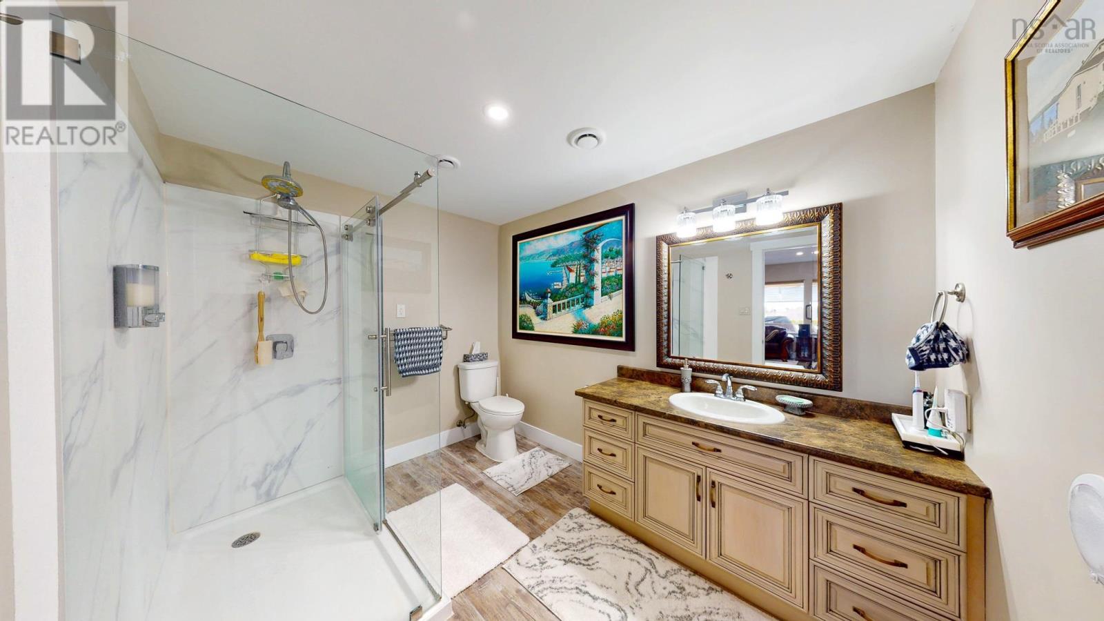 Property 33 of 49 of 31 Falcon Drive