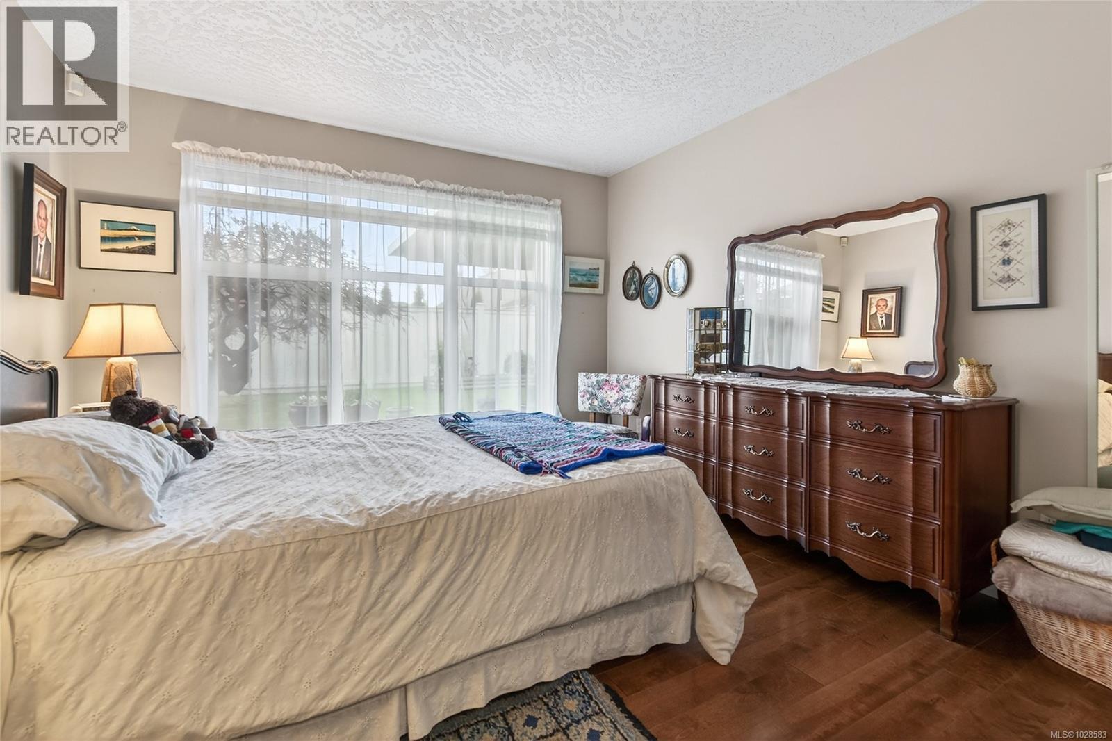 #7 650 YORKSHIRE DR - 13