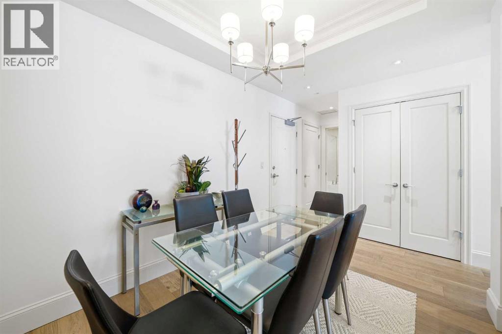 Single Family House for Sale in   Quarry Way SE Douglasdale/Glen Calgary 