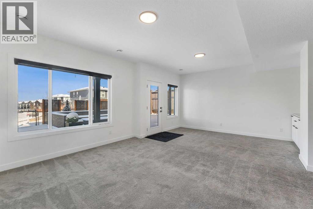 Single Family House for Sale in  Crestmont Drive SW Crestmont Calgary 