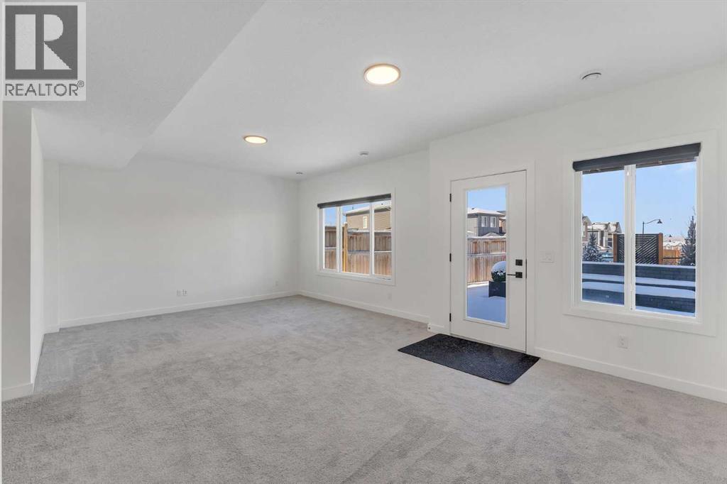 Single Family House for Sale in  Crestmont Drive SW Crestmont Calgary 