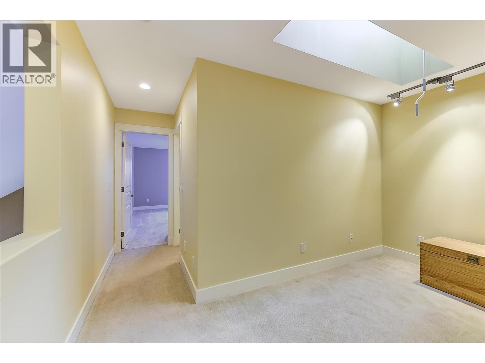 165 Terrace Hill Place, Kelowna