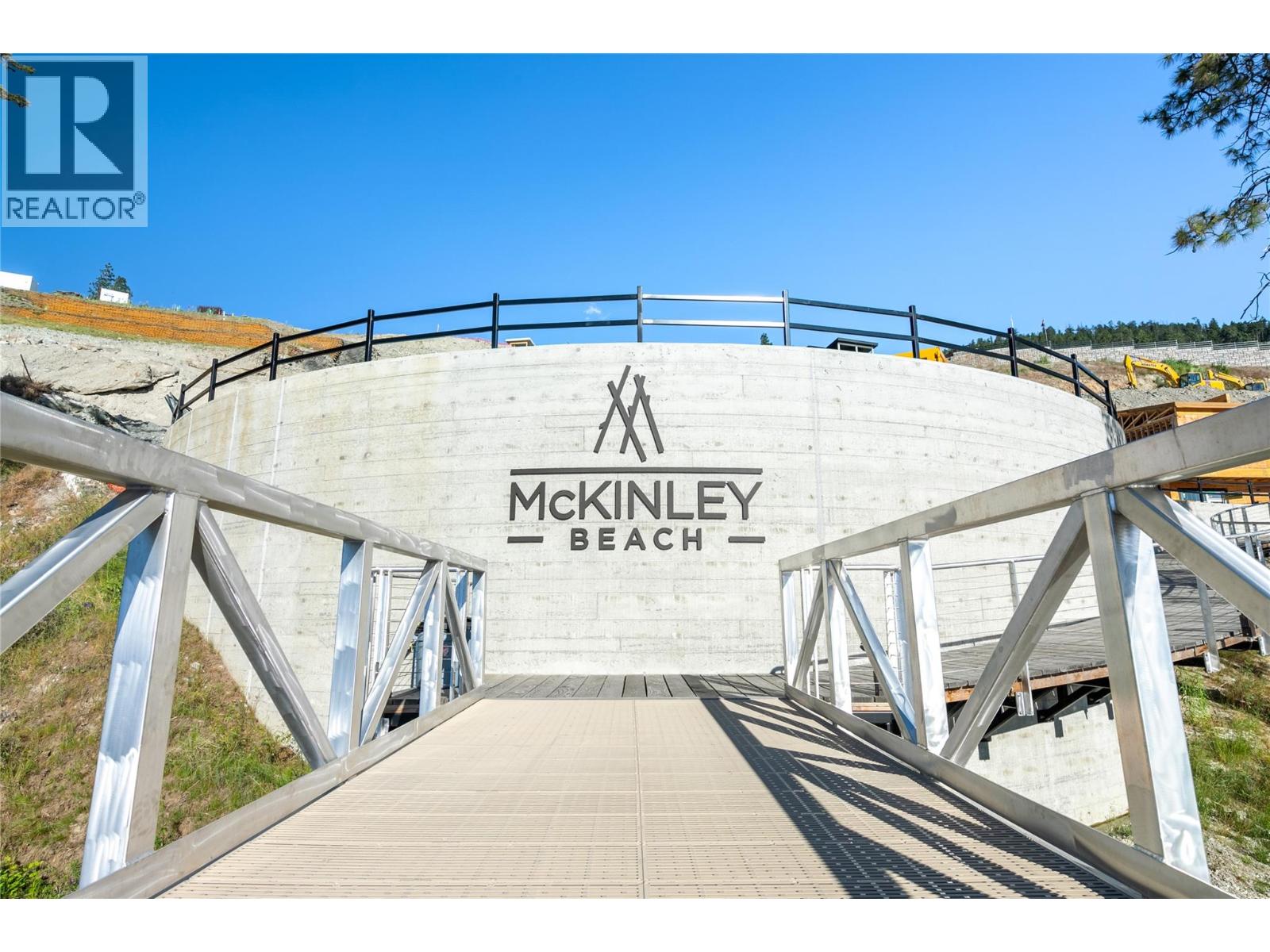 3417 Hilltown Close, Kelowna