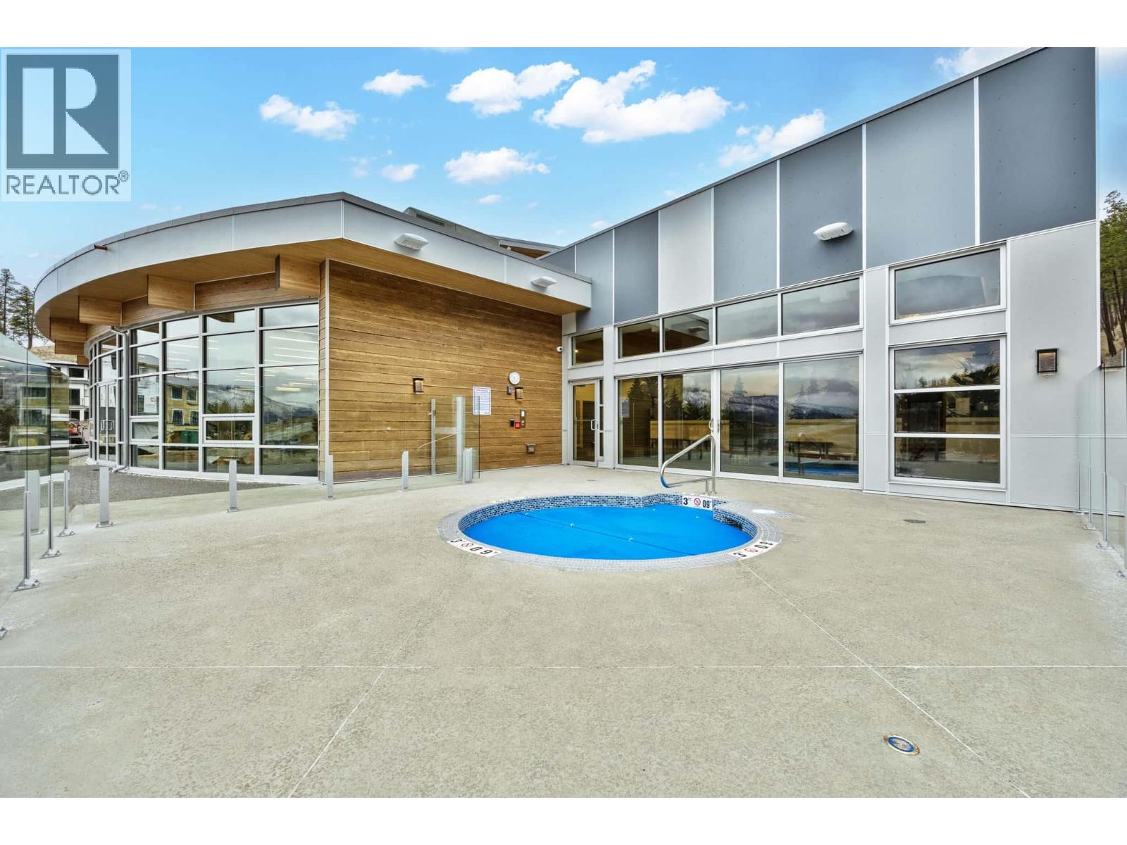 3417 Hilltown Close, Kelowna