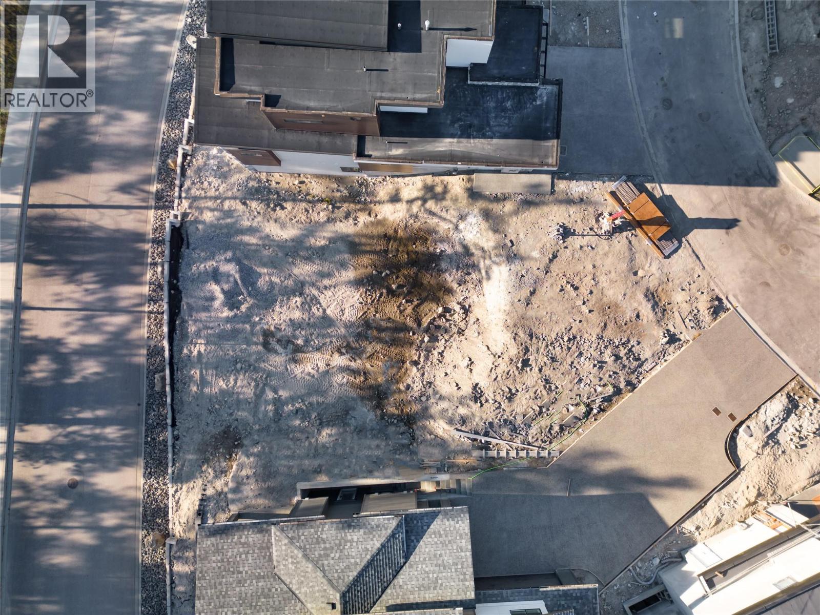 3417 Hilltown Close, Kelowna