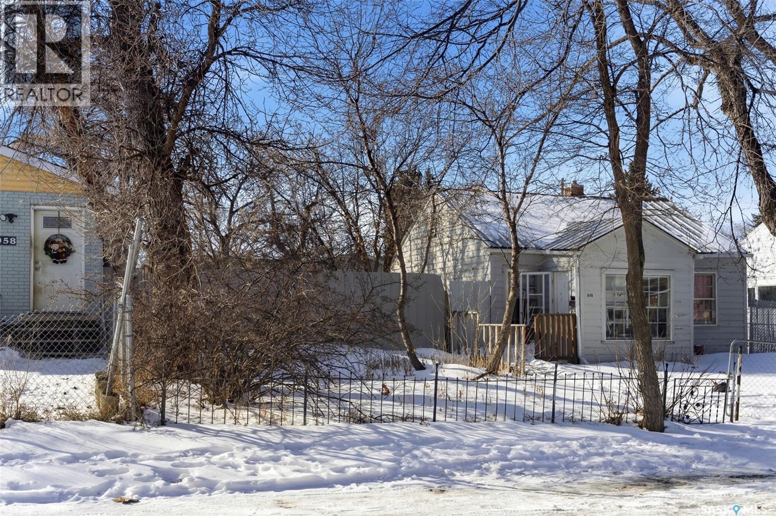 954 Argyle STREET - photo 2