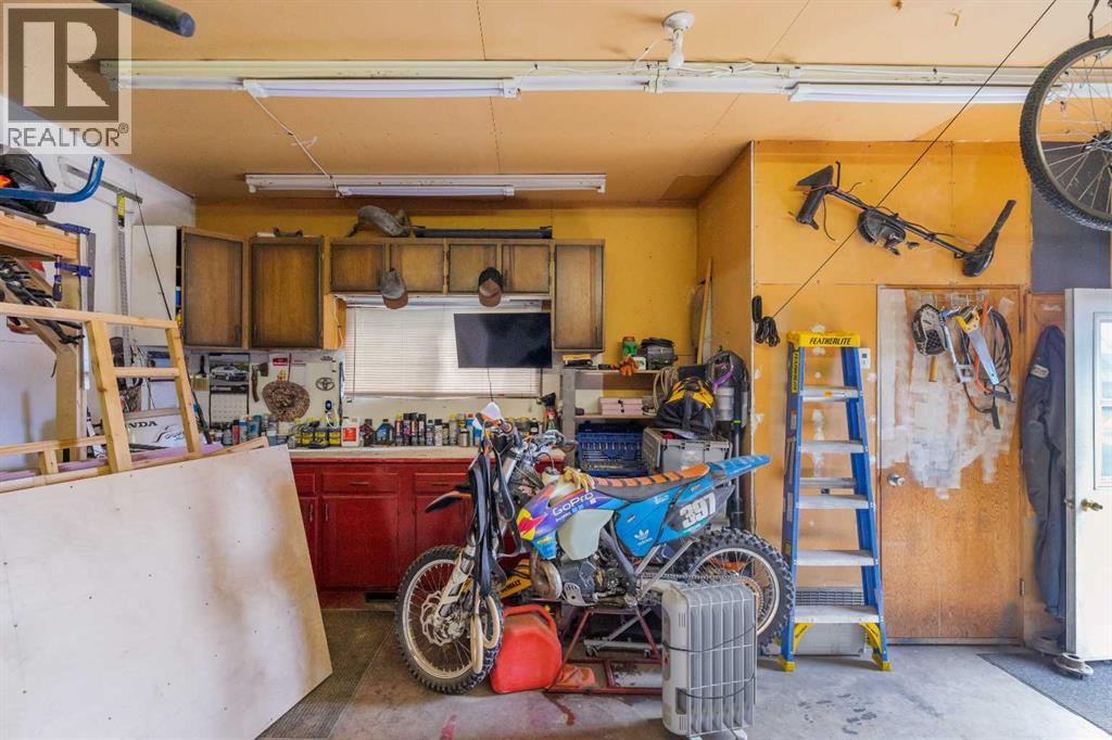 Single Family House Bungalow for Sale in  Millcrest Green SW Millrise Calgary 